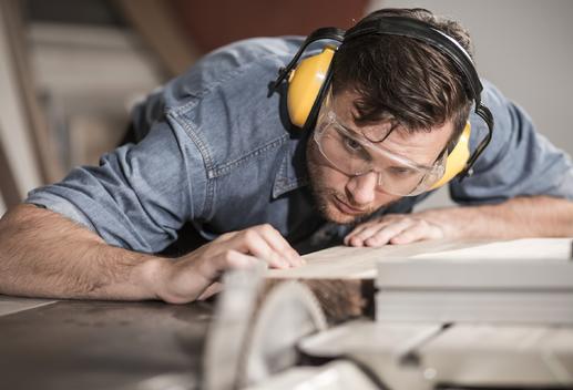  6 Things to Know About Occupational Hearing Loss